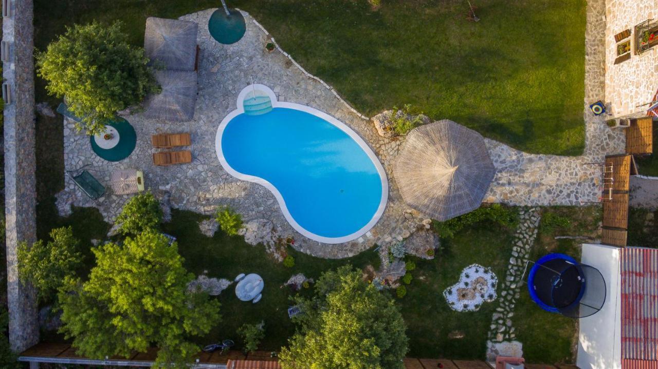 Kuca Za Odmor Joko I Jeka Villa Bogatić Buitenkant foto