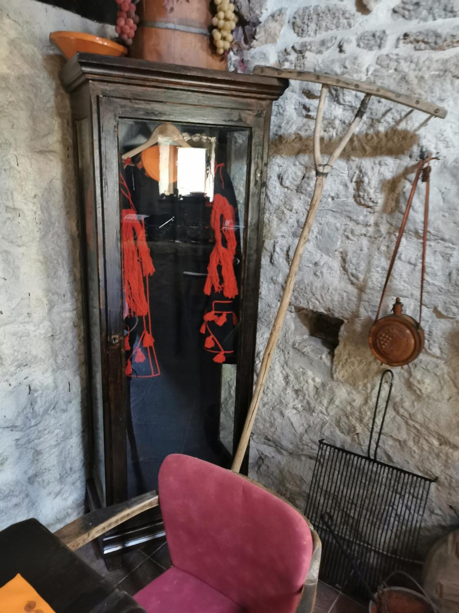 Kuca Za Odmor Joko I Jeka Villa Bogatić Buitenkant foto